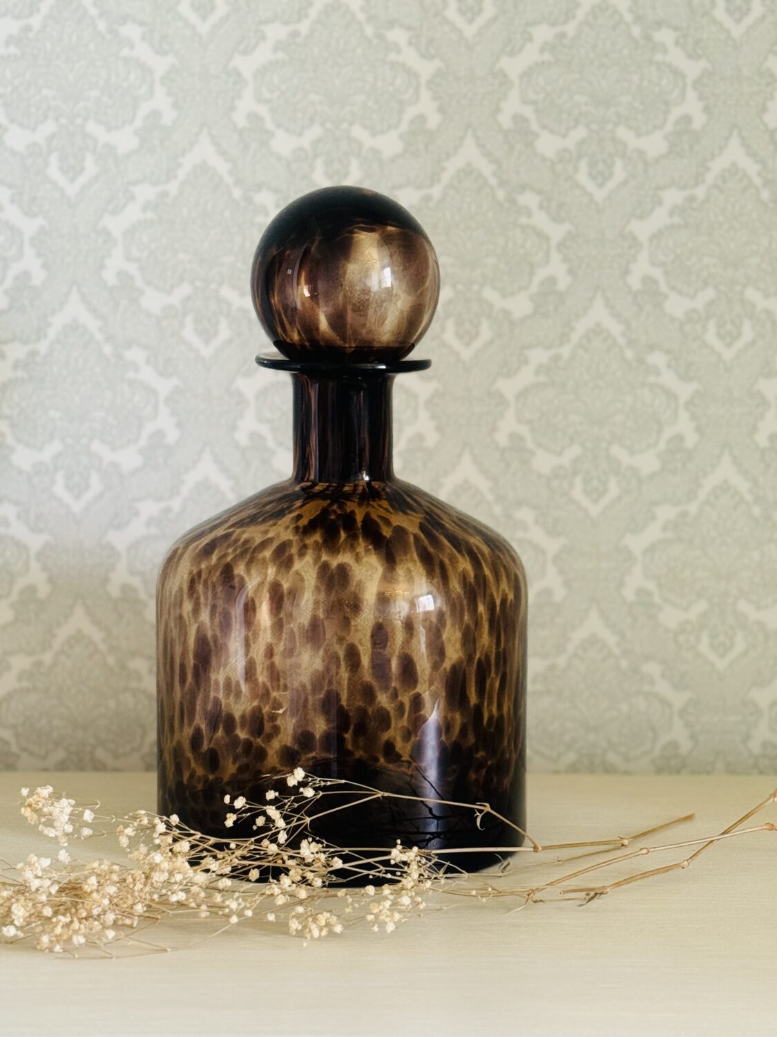 Squat Tortoise Shell Bottle with Ball Top