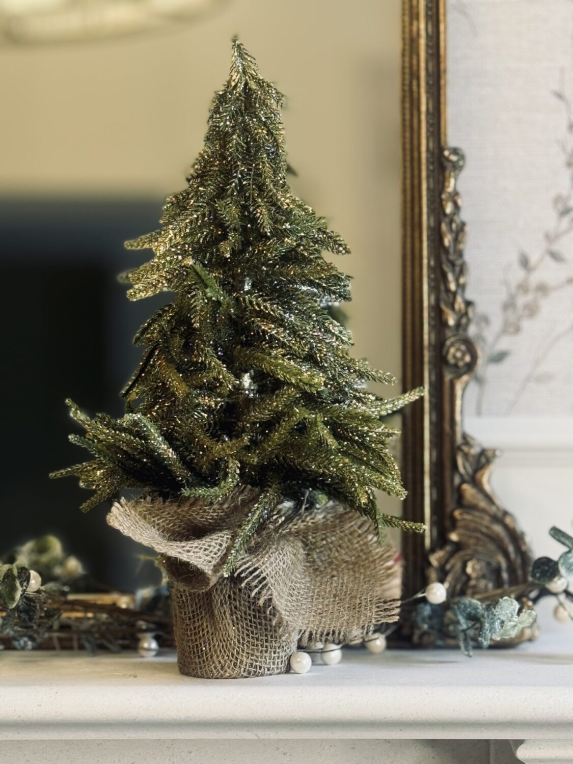 Christmas Tree with Gold Glitter